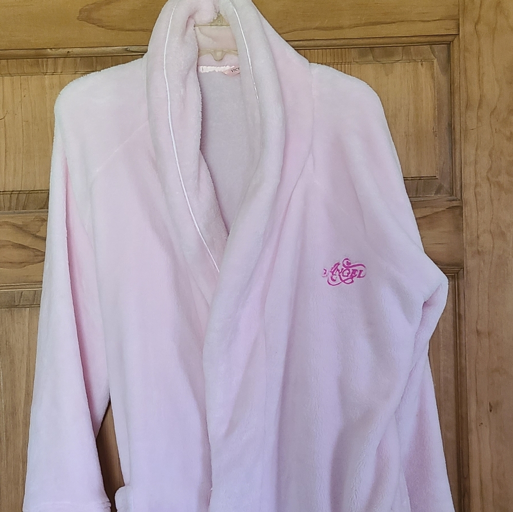 Bath Robe - image 1